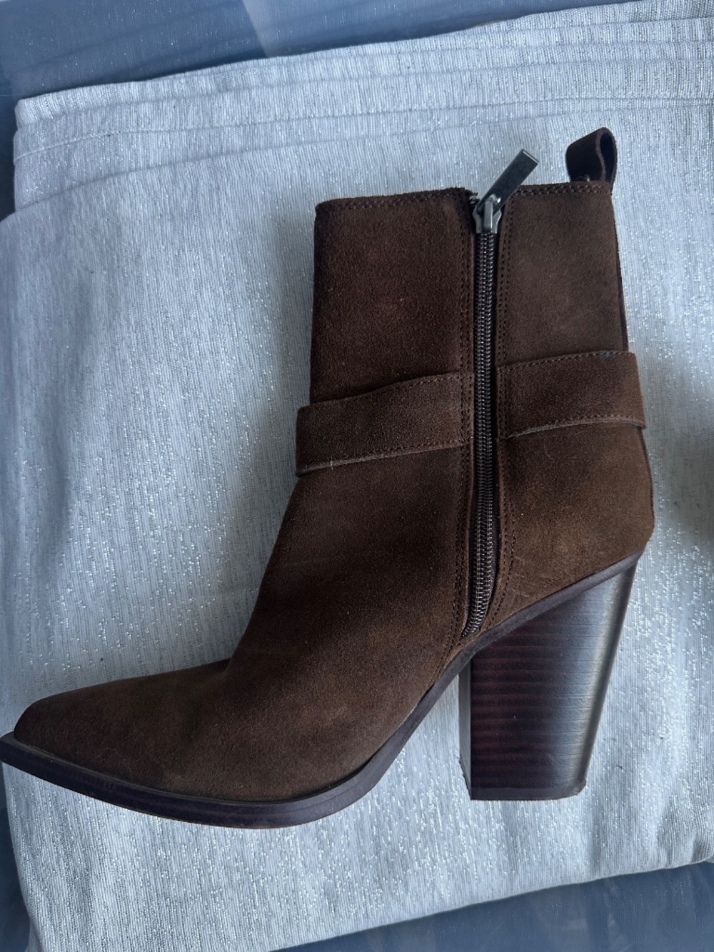 like new steve madden dark brown suede boot 8 - Picture 3 of 7